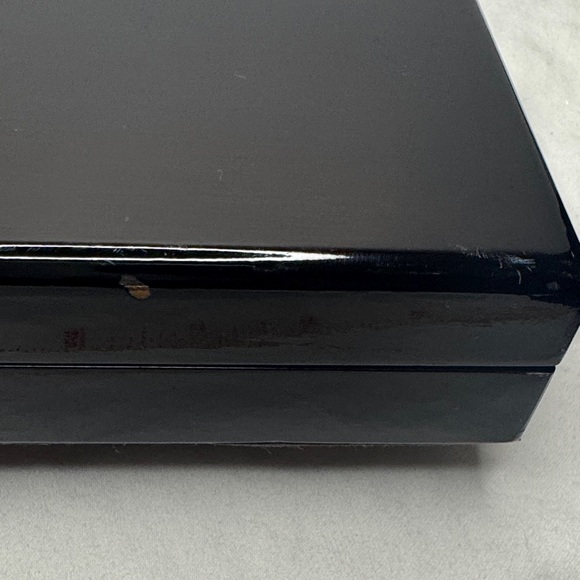 Sleek Black Rectangular Box - Picture 6 of 7